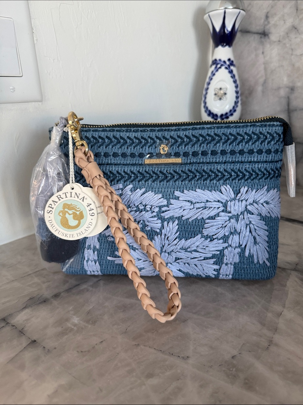 Spartina Maci Wristlet Ogeechee Blue Palm NWT